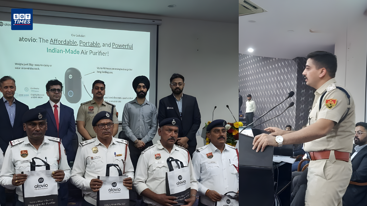 Students participating in the Road Safety Conclave 2025 at SGT University with Gurugram Traffic Police officials.