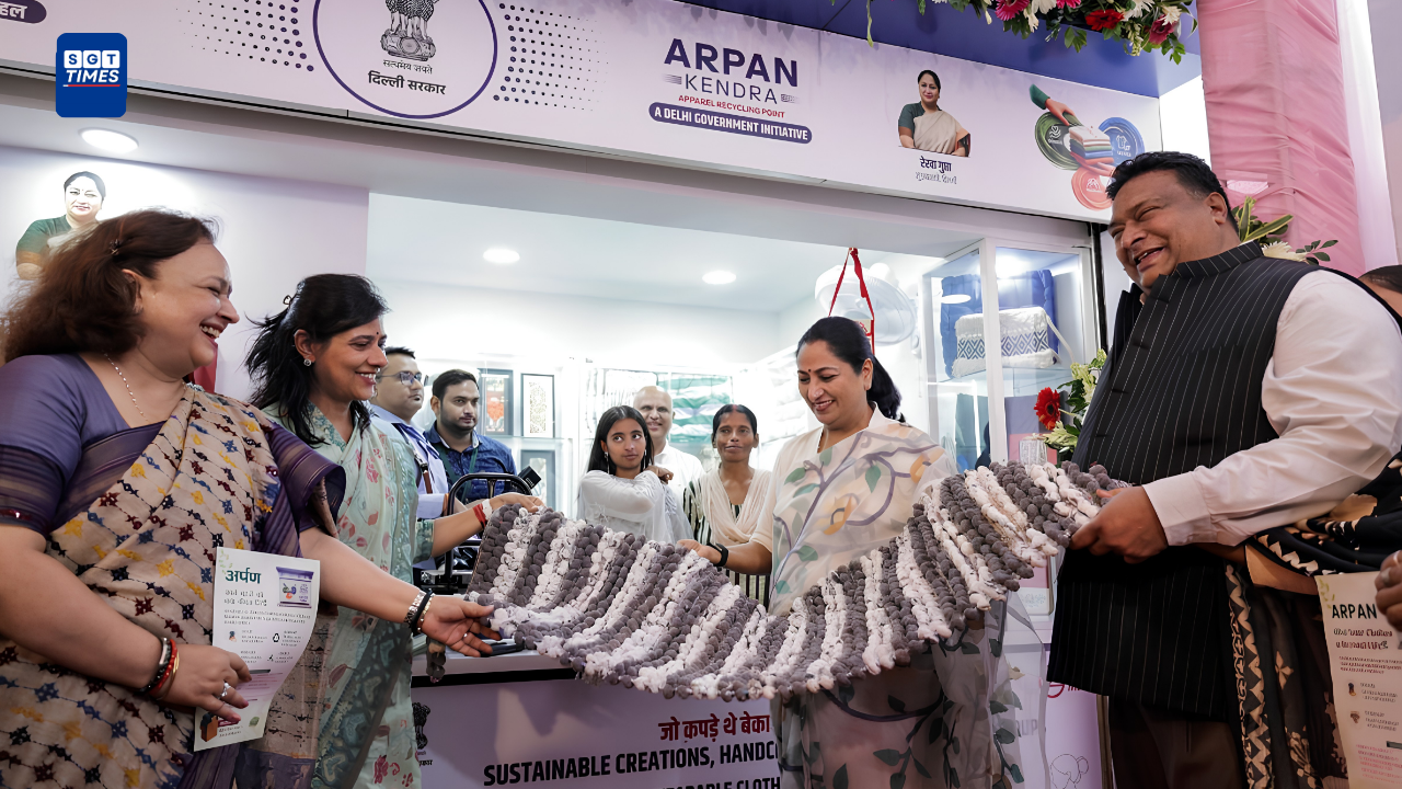 Delhi Chief Minister Rekha Gupta inaugurates Arpan Kendra for donating used clothes at Punjabi Bagh West Metro Station