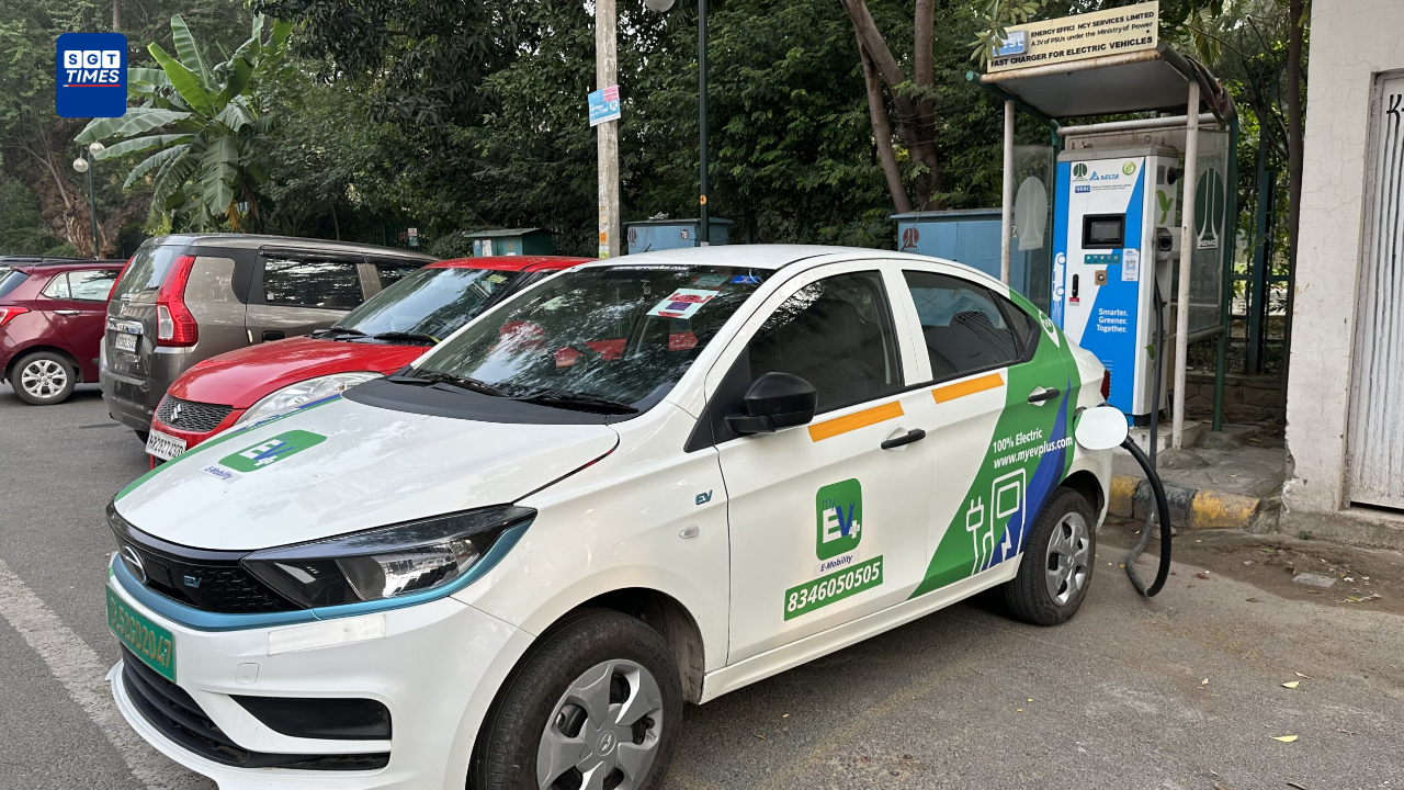 Electric light goods vehicle representing Delhi-NCR’s new vehicle registration rules